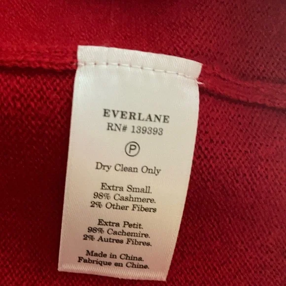 Everlane Deep Red V-Neck Cashmere Sweater - Picture 6 of 6